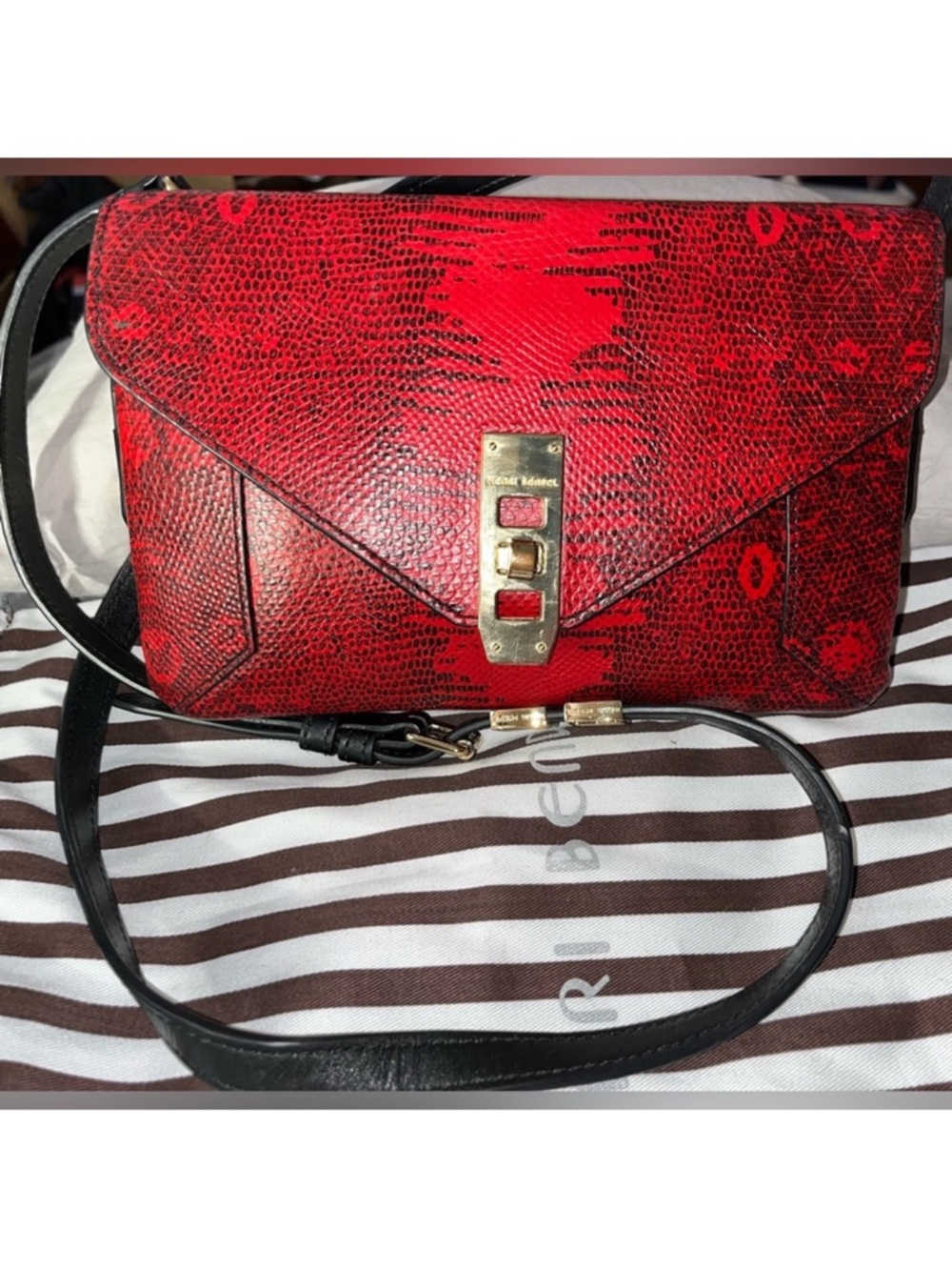 Henri Bendel Red\Black Snakeskin Print Crossbody 2014 EUC No Callout w/Dust Bag